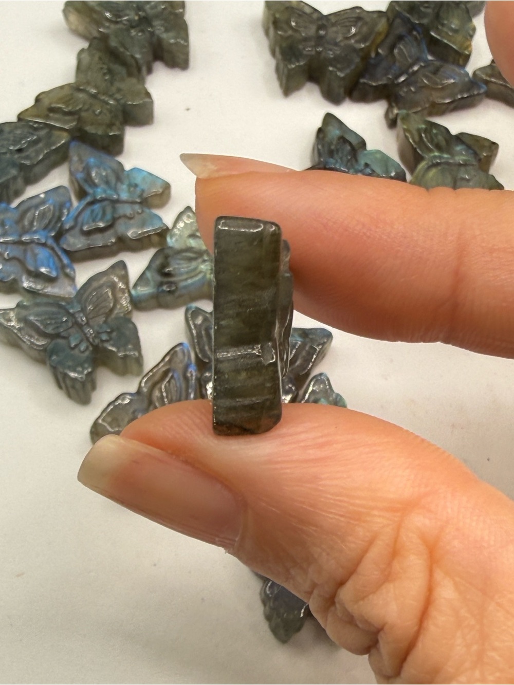 Mini Labradorite Butterflies - Picture 7 of 8